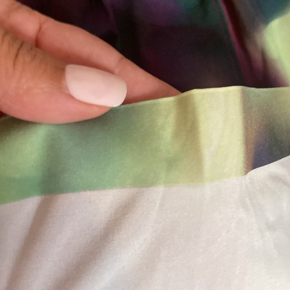 Athleta KEYS ENLIGHTEN UP FLUTTER SHORT - Picture 8 of 9